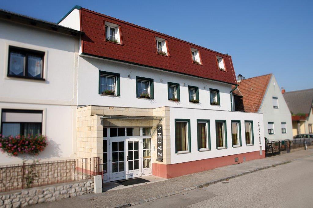 Hotel Zachs Занкт-Марґаретен-ім-Бурґенланд Екстер'єр фото