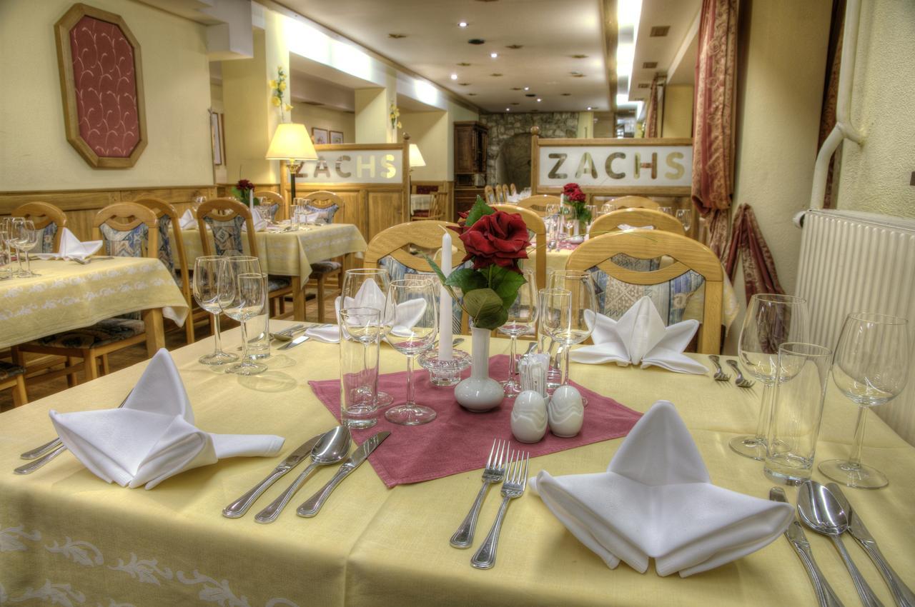 Hotel Zachs Занкт-Марґаретен-ім-Бурґенланд Екстер'єр фото