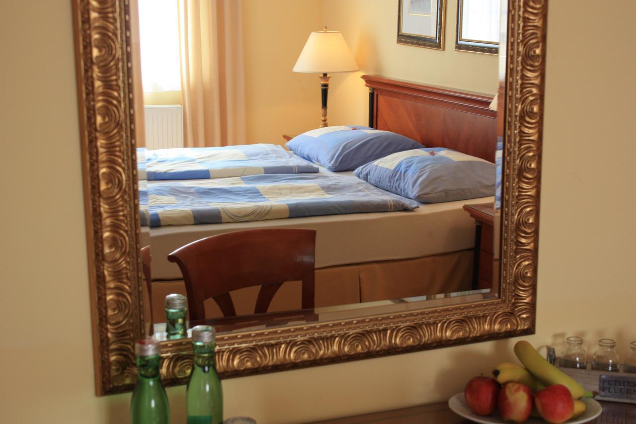 Hotel Zachs Занкт-Марґаретен-ім-Бурґенланд Екстер'єр фото